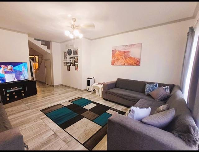 3 BEDROOM TOWNHOUSE FOR SALE IN THREE RIVERS PROPER